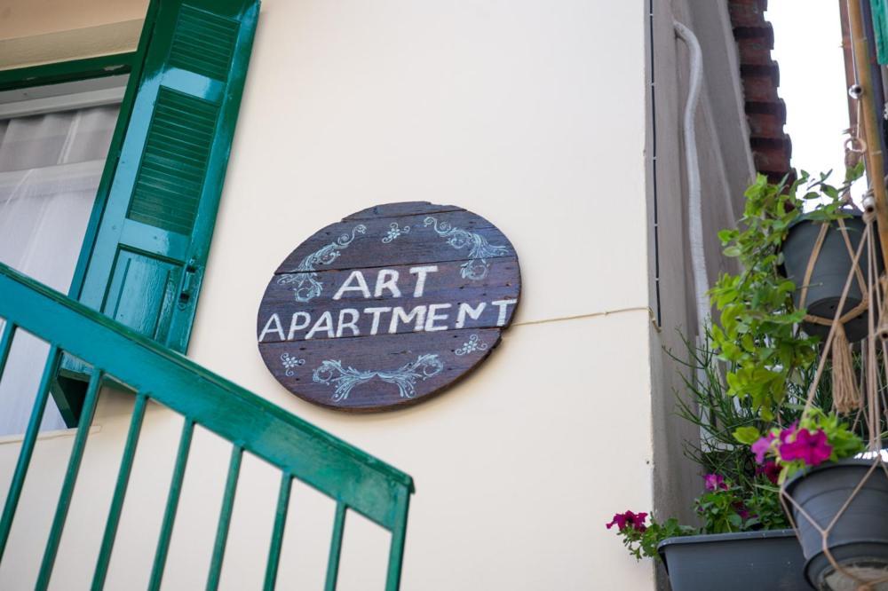 Art Apartment Epidaurus Buitenkant foto