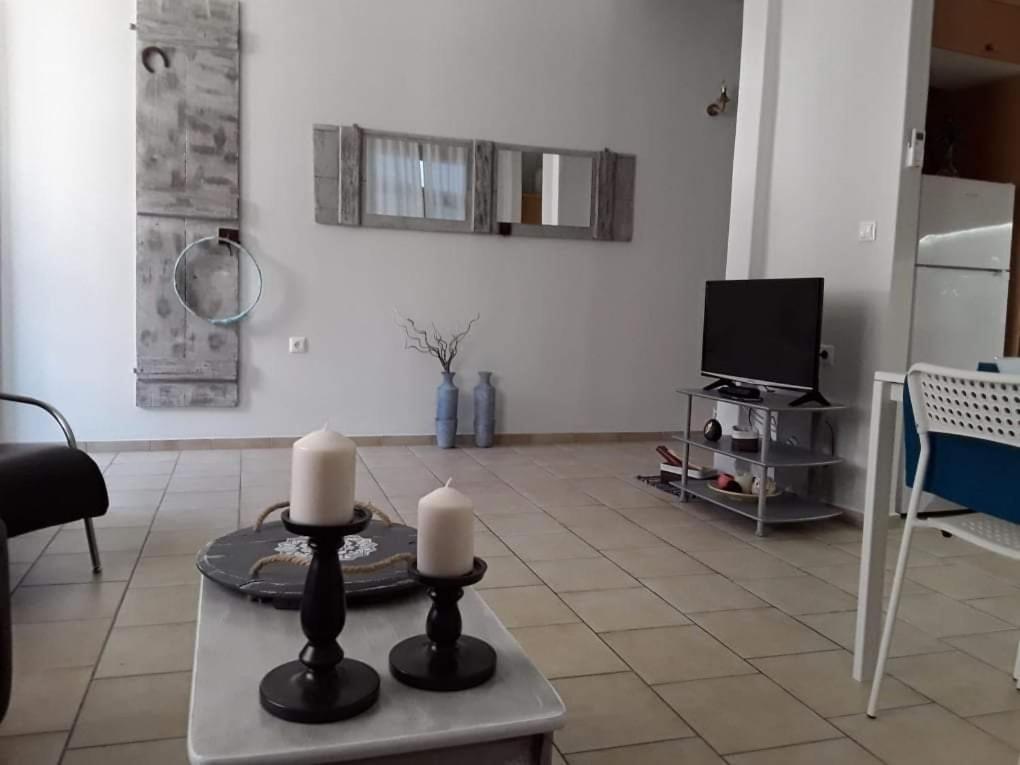 Art Apartment Epidaurus Buitenkant foto